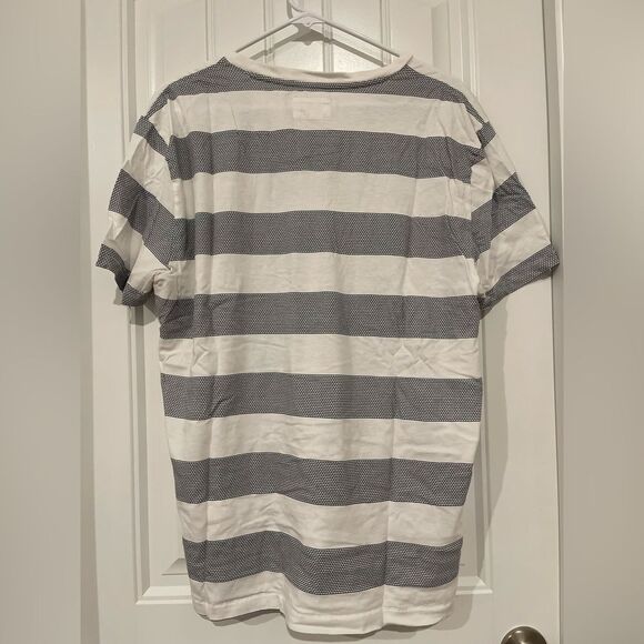 Express Men’s Gray Striped Short Sleeve T-Shirt – Size XL - Picture 5 of 6